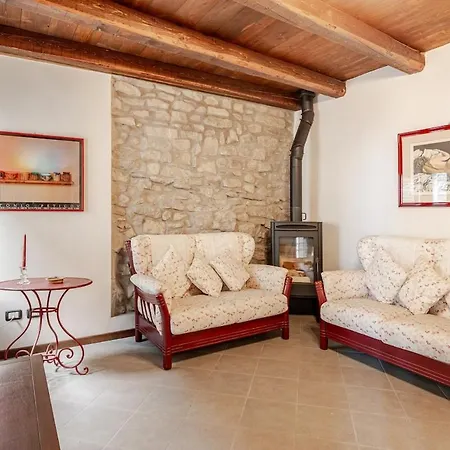 Semesterbostad Romantica Residenza - Borgo