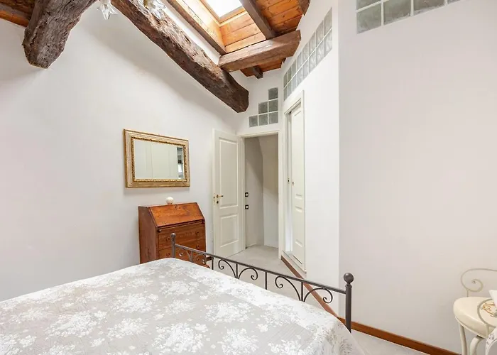 Romantica Residenza - Borgo Dom wakacyjny Castello di Serravalle